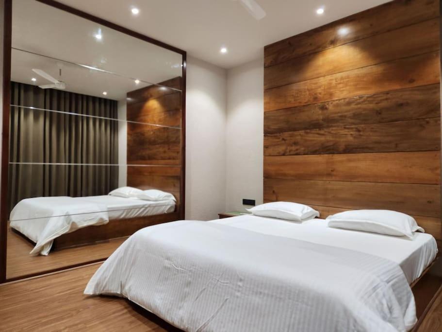 Gulzar 2Bhk Service Apartment, 坎努尔 外观 照片