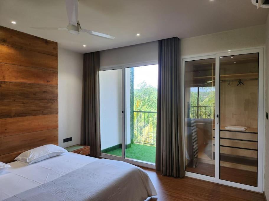 Gulzar 2Bhk Service Apartment, 坎努尔 外观 照片